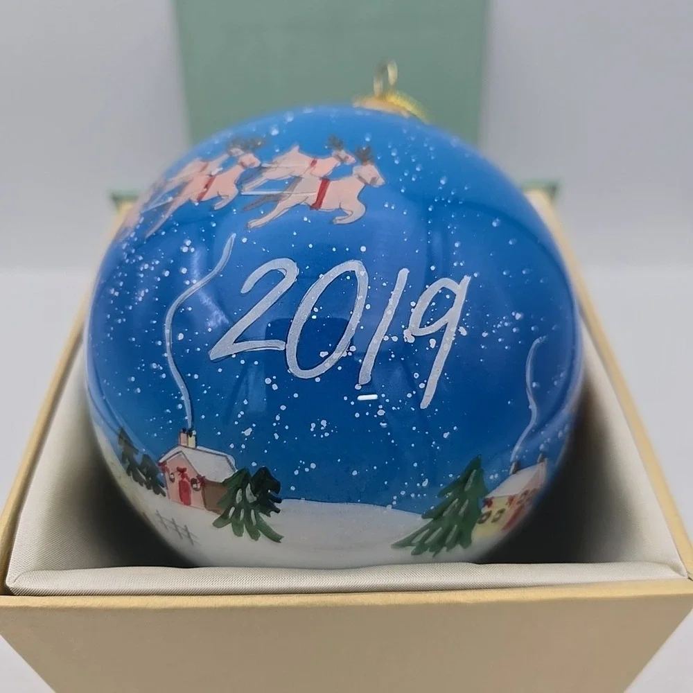 2019 Pier1 Imports Li Bien Ornaments Original Santa Flying ornament large 4 inch